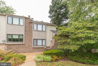 200 S Roberts Rd Unit C4, Bryn Mawr, PA 19010