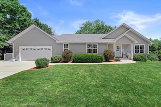 10724 S Christina Ct, Oak Creek, WI 53154
