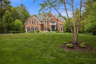 7 Whitehorse Dr, Rye, NH 03870