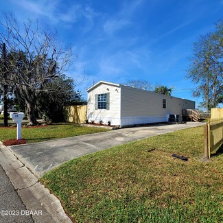 15 Cherrywood Ct, South Daytona, FL 32119