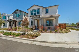 2786 Bella Cir, Santa Rosa, CA 95407