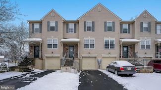 152 Strawberry Ln, Perkasie, PA 18944