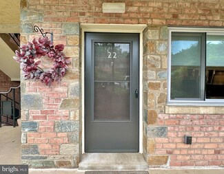 5003 Sentinel Dr Unit 22, Bethesda, MD 20816