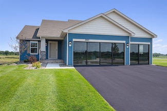 8963 Joliet Ave S, Cottage Grove, MN 55016