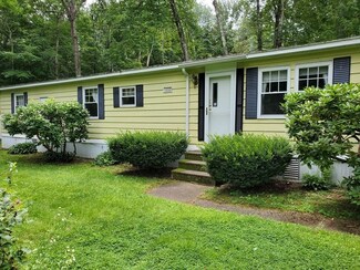 11 1st St, Brookfield, MA 01506