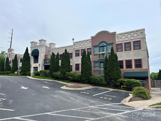 37 Hiawassee St Unit E103, Asheville, NC 28801