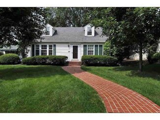5116 Halifax Ave S, Edina, MN 55424