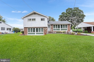 11 Hillside Ave, Westville, NJ 08093