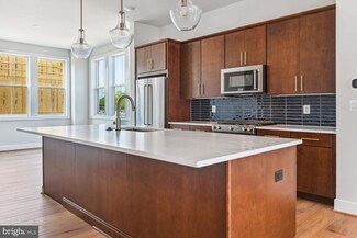 5917 Stonehenge Place, North Bethesda, MD 20852