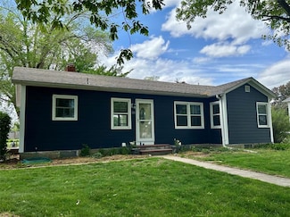 315 N 1st Ave, Huxley, IA 50124