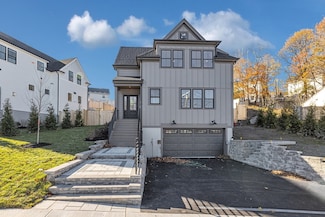 415 Poplar St, Roslindale, MA 02131