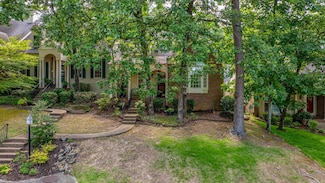 40 Windsor Ct, Little Rock, AR 72212