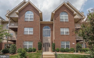 4116 Monument Ct Unit 304, Fairfax, VA 22033