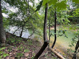 Lot 1682 Point Rd, Westminster, SC 29693