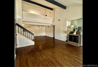 48 Town And Country Rd, Pomona, CA 91766
