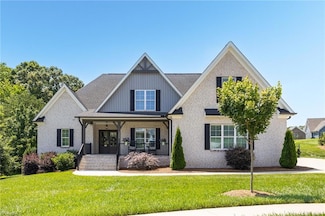 1020 Compass Rose Ct, Lewisville, NC 27023