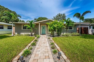 637 41st Ave NE, Saint Petersburg, FL 33703