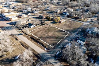 233 S Wabash Ave, Howard, KS 67349