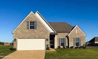 3128 Leatherman Dr, Lake Cormorant, MS 38641