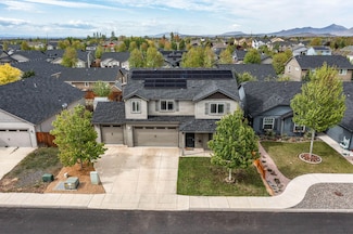 3133 SW Evergreen Ave, Redmond, OR 97756