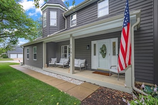 1091 Danforth Dr, Batavia, IL 60510