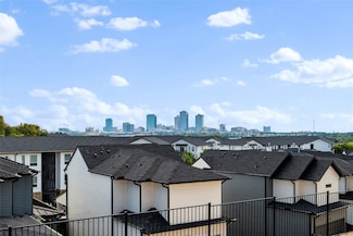 2312 Scenic Bluff Dr, Fort Worth, TX 76111