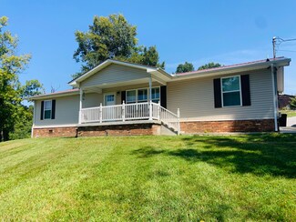1330 Gray St, Tazewell, TN 37879
