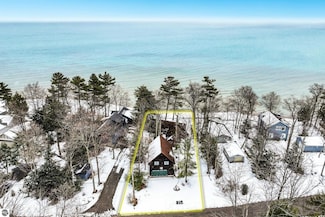 13456 N Forest Beach Shores Rd, Northport, MI 49670