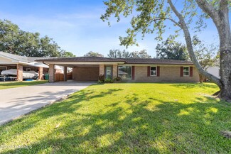 211a Claymore Dr, Lafayette, LA 70503