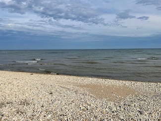 tbd Barques Point, Manistique, MI 49854