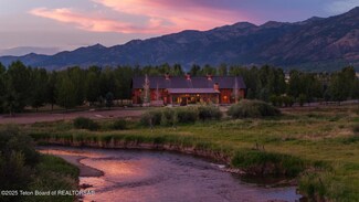 640 Clearwater Ln, Thayne, WY 83127