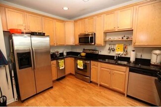 170 Clocktower Dr Unit 5403, Waltham, MA 02452