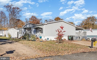 3542 Honeysuckle Ln, Middle River, MD 21220