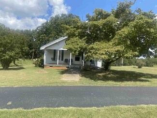 1602 Oak Ridge Rd, Gaffney, SC 29341