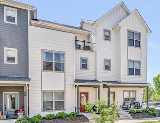 202 Thompson Park Dr, Nashville, TN 37211