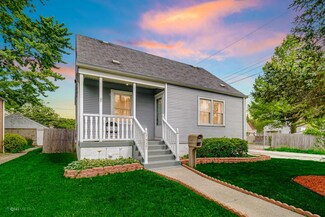 7537 Woodlawn Ave, Hammond, IN 46324