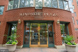 1045 N Utah St Unit 2304, Arlington, VA 22201