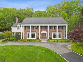 70 Falmouth St, Short Hills, NJ 07078