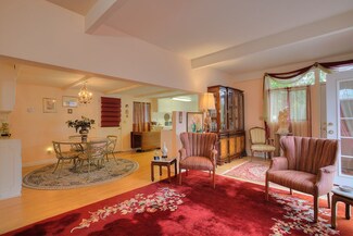 126 Liberty, Newport Beach, CA 92660