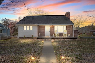 1125 Peppers Ferry Rd, Pulaski, VA 24301