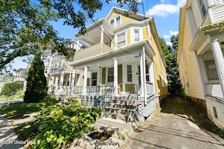 267 Myrtle Ave, Albany, NY 12208