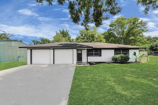 2002 E Highway 6, Alvin, TX 77511