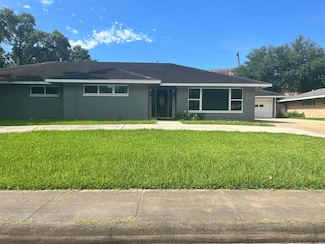 3619 N Braeswood Blvd, Houston, TX 77025