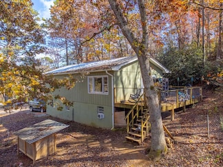 1781 Lake Emory Rd, Franklin, NC 28734