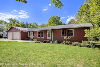 5519 Ann Dr, Bath, MI 48808