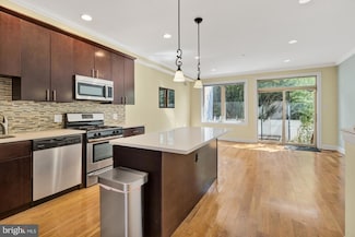 725 N 20th St Unit B, Philadelphia, PA 19130