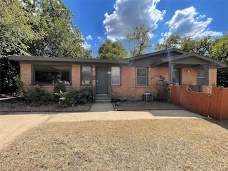 716 Buena Vista Dr, Hurst, TX 76053