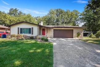 744 S Court St, Crown Point, IN 46307