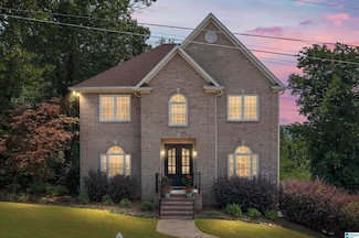 1920 Seattle Slew Dr, Helena, AL 35080