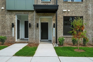1250 Coach Station Alley Unit 101, Raleigh, NC 27601